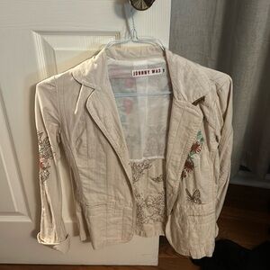 Absolutely stunning embroidery jacket